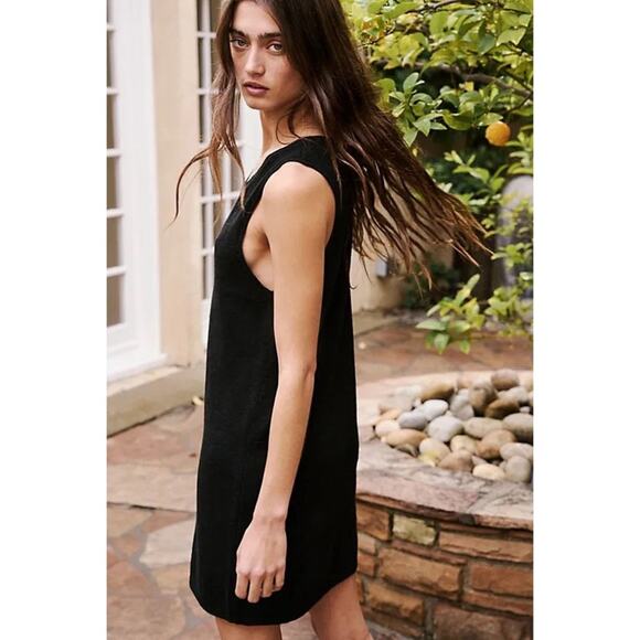 Free People Beach Nina Sweater Mini Dress in Black Size Small Gently Used - Picture 2 of 7